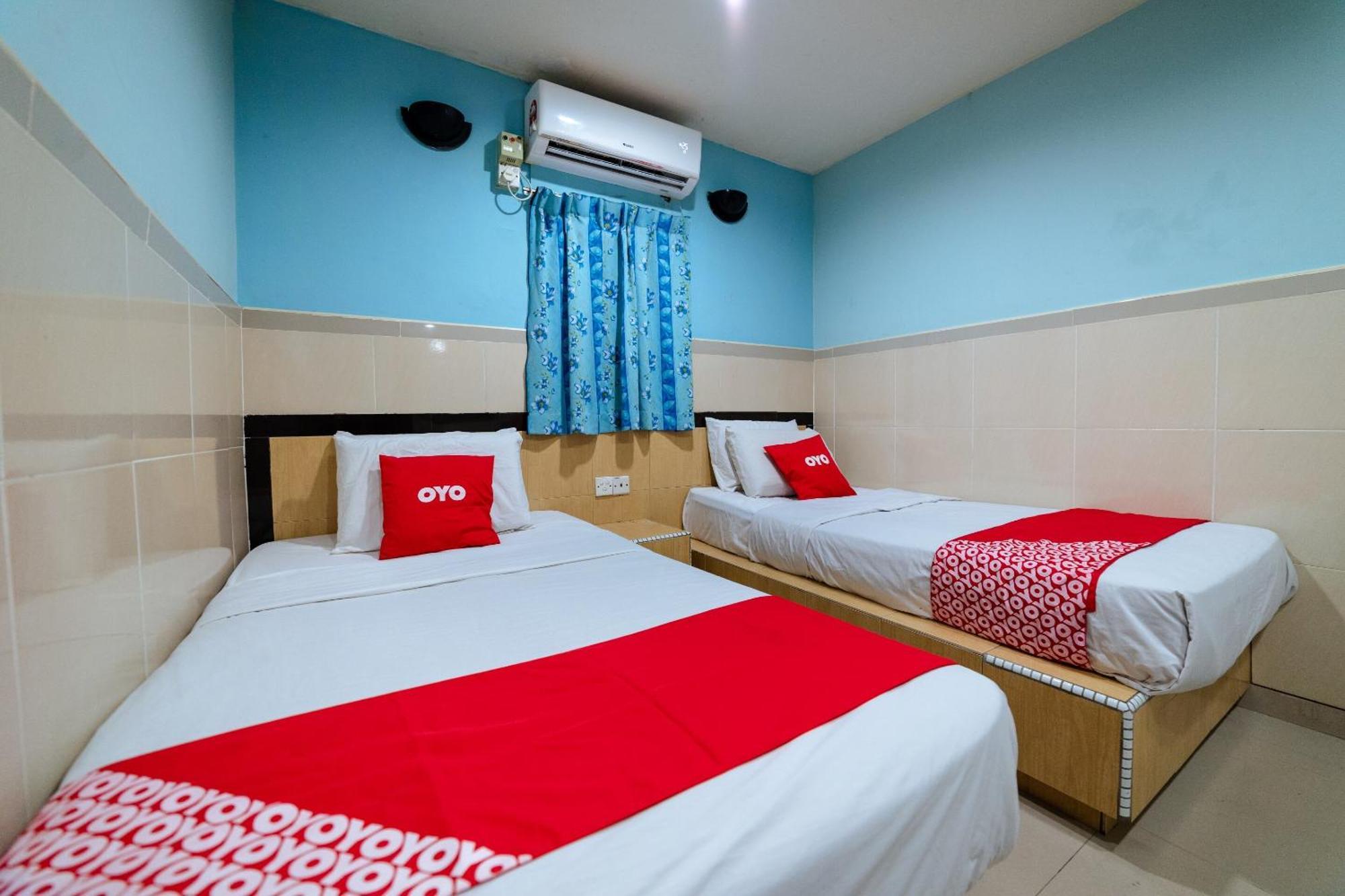 Oyo 90208 Milion Inn Miri Bagian luar foto
