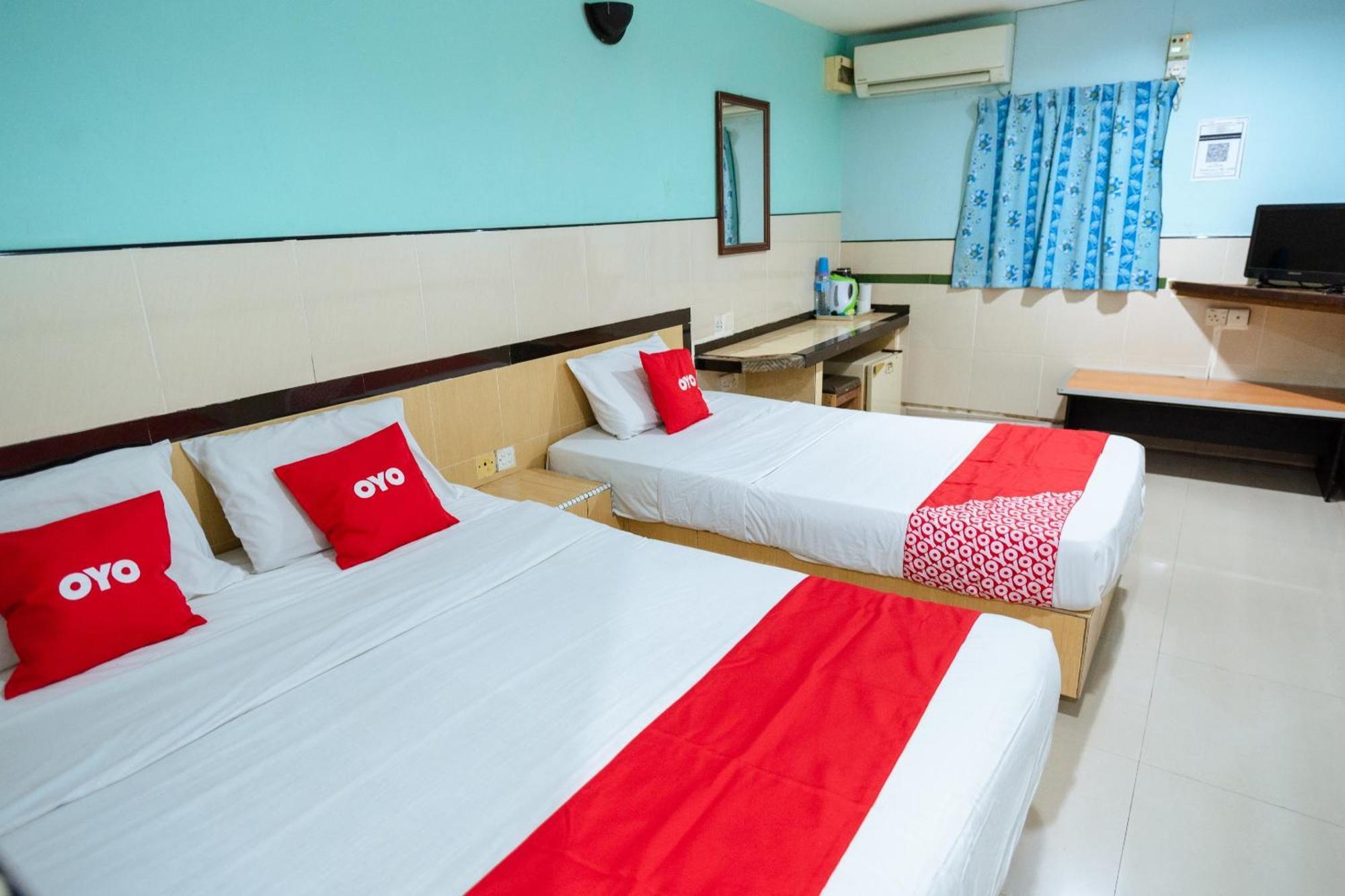 Oyo 90208 Milion Inn Miri Bagian luar foto